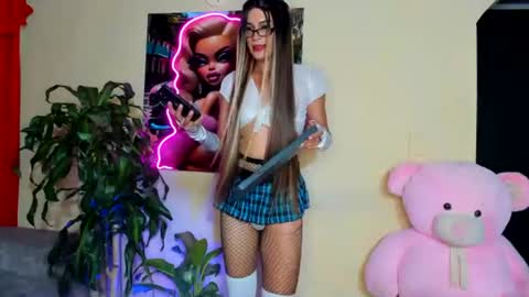 EmaFox online show from 18, 7, 2026