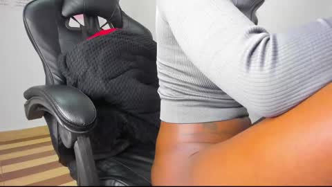 Snapshot of emattaylor chatting on 29, 1, 2025 . online show from 29, 1, 2025