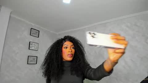 Snapshot of emattaylor chatting on 13, 1, 2026 . online show from 13, 1, 2026