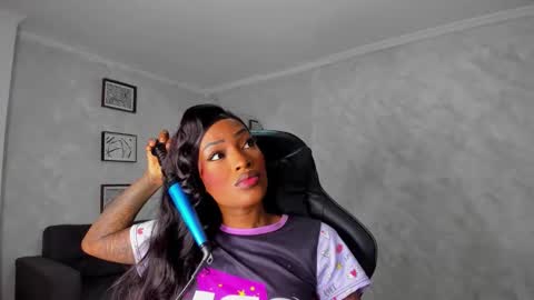 Snapshot of emattaylor chatting on 14, 3, 2026 . online show from 14, 3, 2026