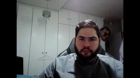 embarrassed_str8_3incher online show from 21, 9, 2025