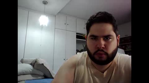 embarrassed_str8_3incher online show from 17, 3, 2026