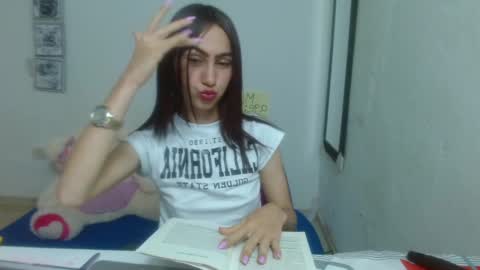 ember57607 online show from 20, 2, 2025