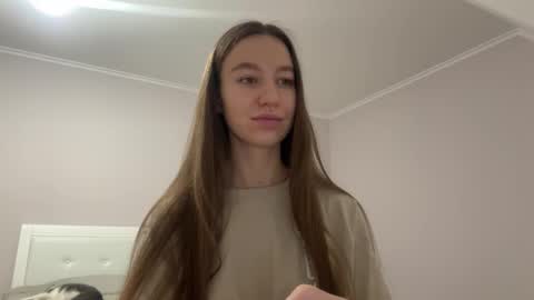 Alina online show from 4, 3, 2026
