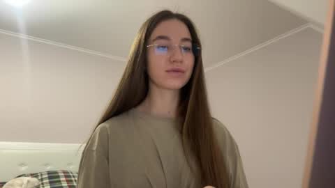 Alina online show from 13, 4, 2026