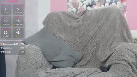 Snapshot of emberluna_ chatting on 29, 6, 2026 Ember online show from 29, 6, 2026