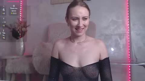 Snapshot of emberluna_ chatting on 3, 7, 2026 Ember online show from 3, 7, 2026
