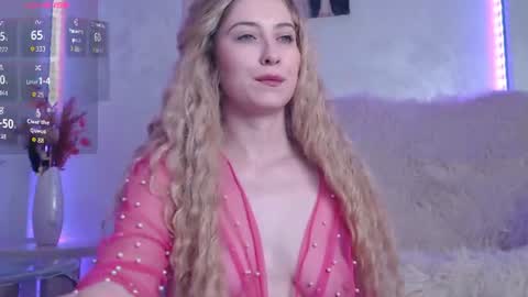 Snapshot of emberluna_ chatting on 6, 8, 2026 Ember online show from 6, 8, 2026