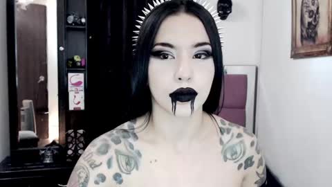 Emerald Black online show from 27, 2, 2025