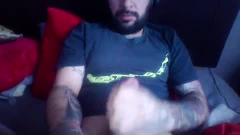 Snapshot of emecuatro20 chatting on 1, 11, 2025 emecuatro20 online show from 1, 11, 2025