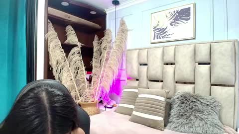 Emily  online show from 19, 1, 2025