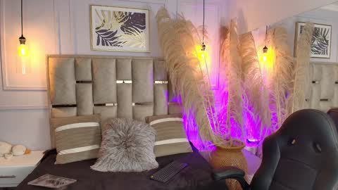 Emily  online show from 23, 1, 2025