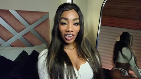 Snapshot of emely_brandon_ chatting on 8, 2, 2025 anyelii online show from 8, 2, 2025