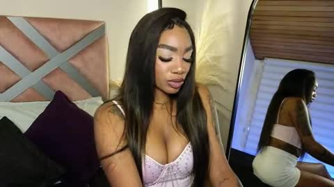 Snapshot of emely_brandon_ chatting on 15, 2, 2025 anyelii online show from 15, 2, 2025