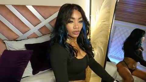 Snapshot of emely_brandon_ chatting on 18, 2, 2025 anyelii online show from 18, 2, 2025