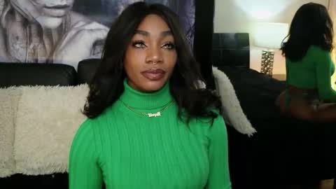 Snapshot of emely_brandon_ chatting on 12, 9, 2025 anyelii online show from 12, 9, 2025