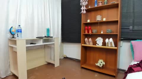 Emely   online show from 5, 12, 2024