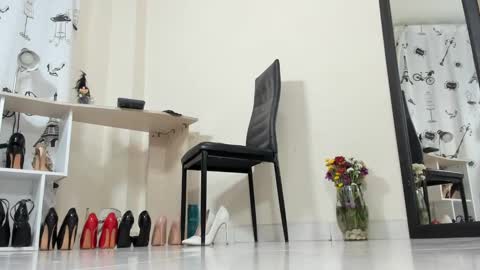 Emely   online show from 14, 2, 2025