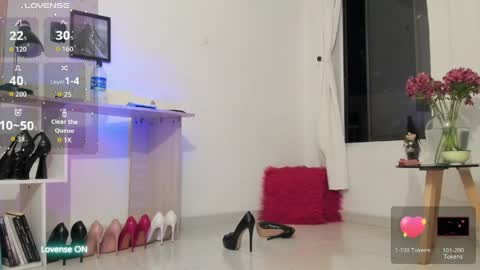 Emely   online show from 6, 5, 2026