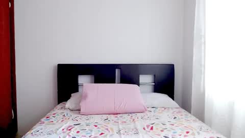 Snapshot of emely_sexx chatting on 3, 11, 2025 emely_sexx online show from 3, 11, 2025