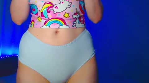 Emely online show from 22, 7, 2026