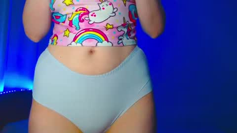 Emely online show from 23, 7, 2026