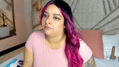 Emely online show from 6, 5, 2026