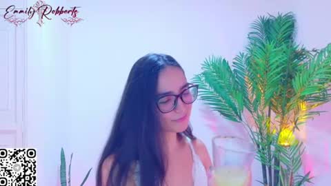 Emmily Roberts online show from 5, 8, 2026