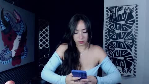 Snapshot of emiantonella_ chatting on 1, 3, 2025 Antonella online show from 1, 3, 2025