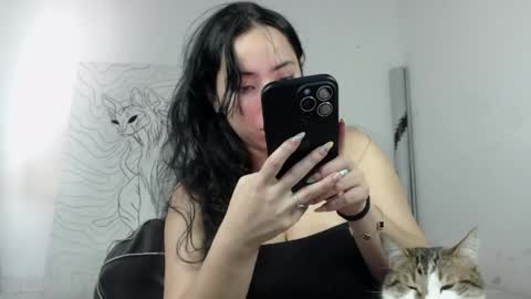 Antonella  online show from 7, 5, 2026