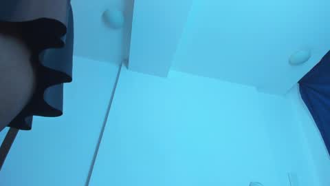 Emi online show from 20, 1, 2025