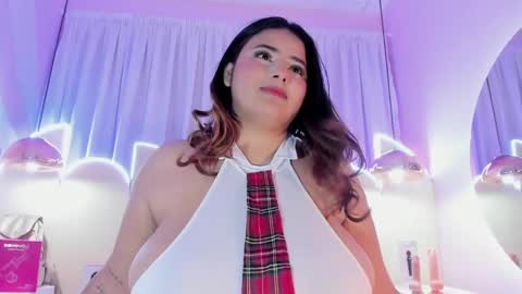 Snapshot of emiilygrace_ chatting on 28, 5, 2026 Emiily Grace online show from 28, 5, 2026