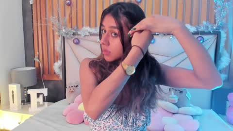 Snapshot of emiiscoot_1 chatting on 5, 12, 2024 Emily online show from 5, 12, 2024