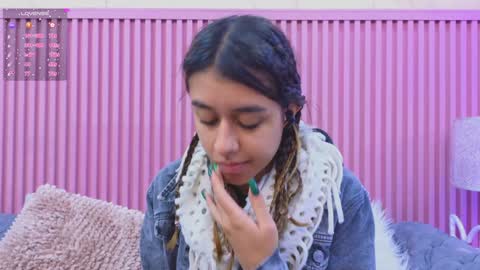 Snapshot of emiiscoot_1 chatting on 7, 12, 2024 Emily online show from 7, 12, 2024