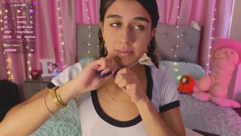 Snapshot of emiiscoot_1 chatting on 29, 1, 2025 Emily online show from 29, 1, 2025