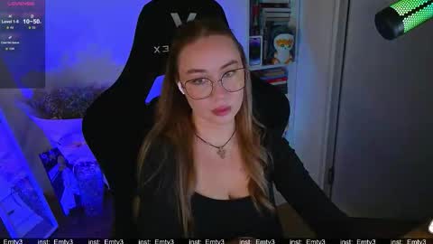 Emili online show from 4, 12, 2025