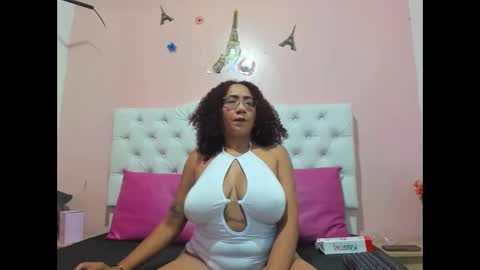 emili cute1 online show from 9, 5, 2026