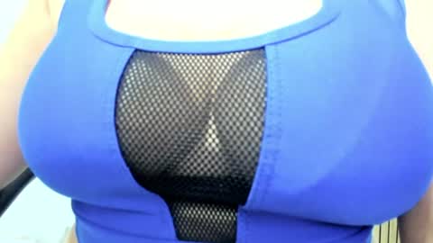 Emilia Betancourt0923 online show from 24, 7, 2026