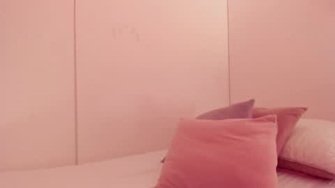 Emilia Big Boobs online show from 10, 12, 2024