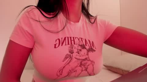 Emilia Big Boobs online show from 11, 12, 2024