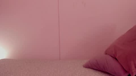 Emilia Big Boobs online show from 12, 1, 2025