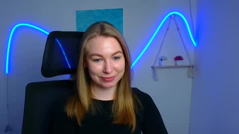 Emilia online show from 28, 4, 2026