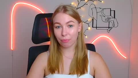 Emilia online show from 6, 8, 2026