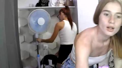 emilia_jack_carvel online show from 23, 7, 2026