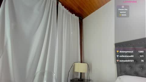 emilibonnie online show from 4, 1, 2025