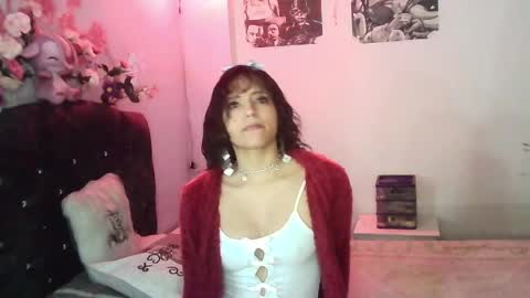 emiliejoy online show from 24, 3, 2026