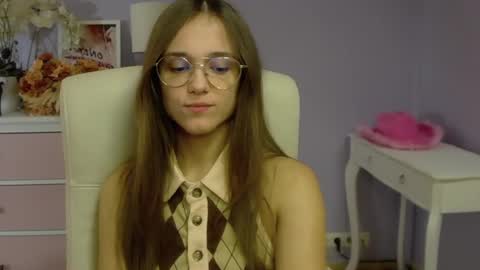 Emilly online show from 20, 2, 2025