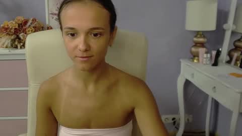 Emilly online show from 28, 10, 2025