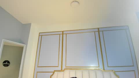 emilly_mell online show from 10, 11, 2025