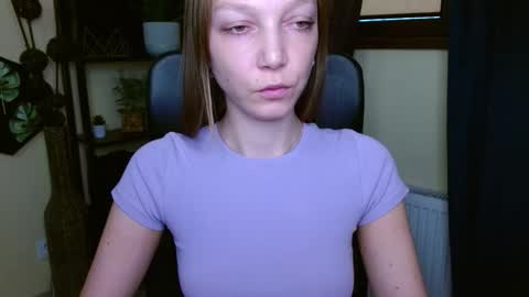 Emilly online show from 26, 2, 2026